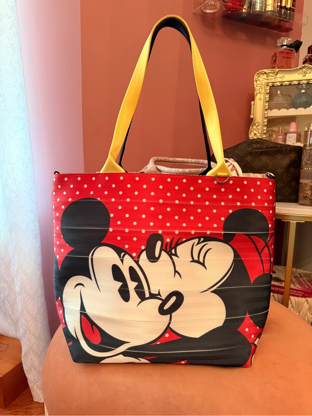 Harveys seatbelt bag Disney Mickey and Minnie Through the Years Wanderlust Tote